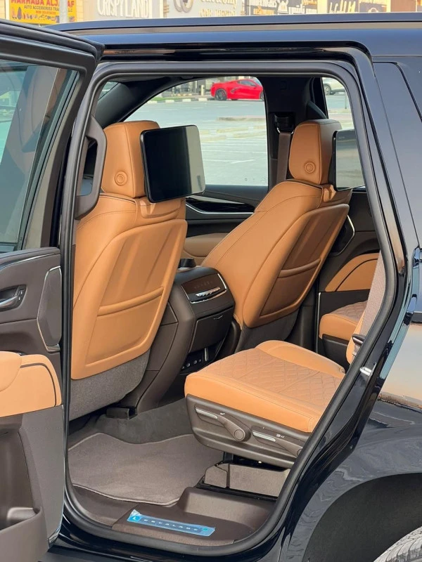  Black Cadillac Escalade Photo 