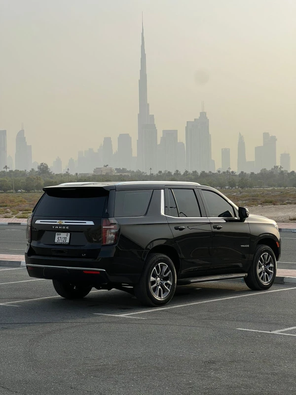  Black Chevrolet Tahoe Photo 