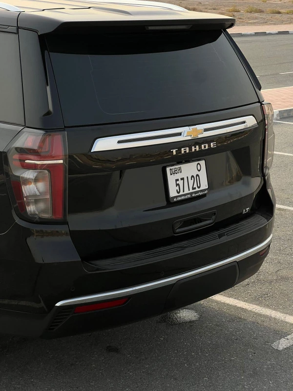  Black Chevrolet Tahoe Photo 