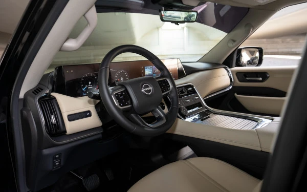  Black Nissan Patrol SE Photo 