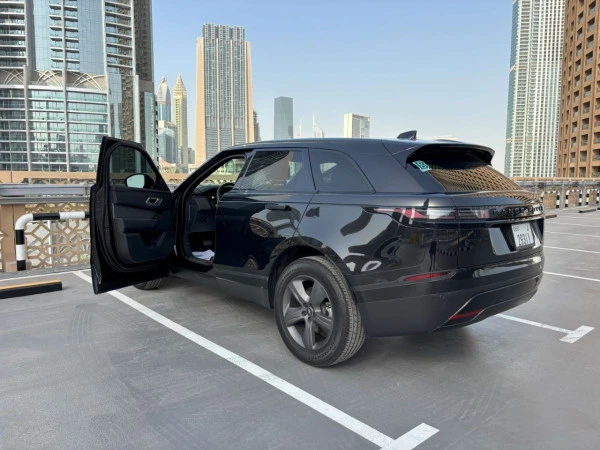  Black Range Rover Velar Photo 