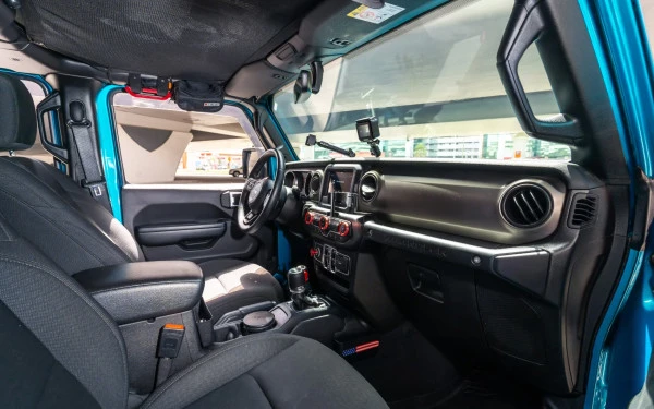  Blue Jeep Wrangler Limited Sport Edition convertible Photo 