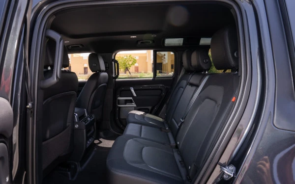  Dark Grey Range Rover Defender Photo 