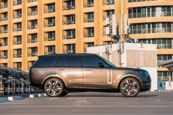 Dark Grey Range Rover Vogue HSE Photo 