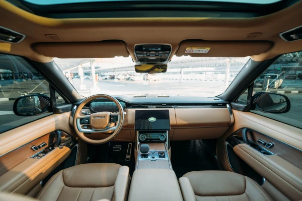  Dark Grey Range Rover Vogue HSE Photo 