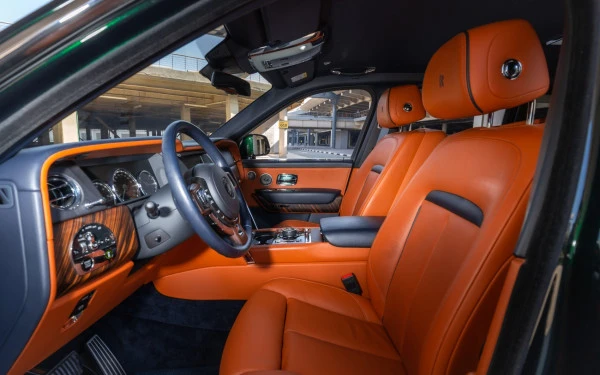  Green Rolls Royce Cullinan Photo 