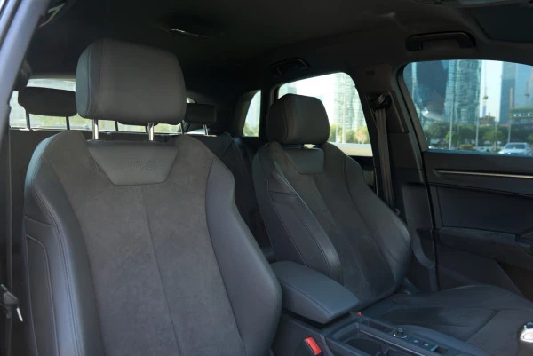  Grey Audi RSQ3 Photo 