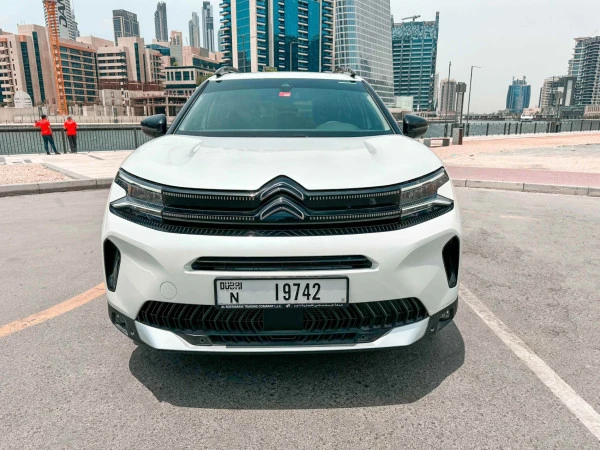  White Citroen C5 Aircross Photo 