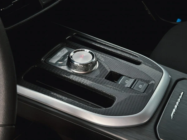  White Haval Jolion Photo 