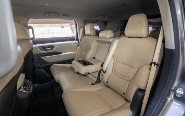  Grey Nissan Patrol SE Photo 