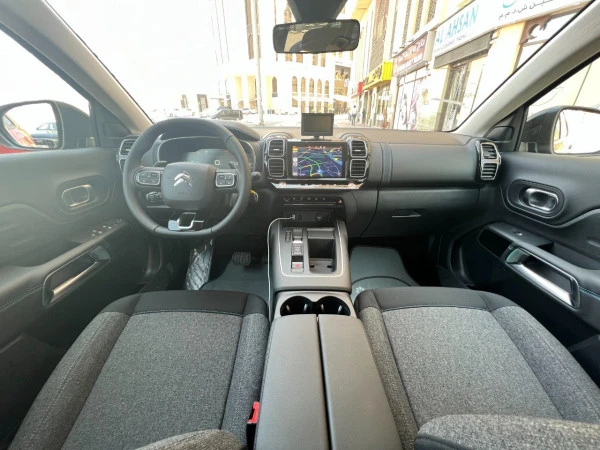  White Citroen C5 Aircross Photo 
