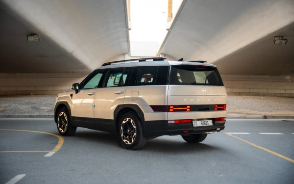  Silver Hyundai Santa Fe Photo 