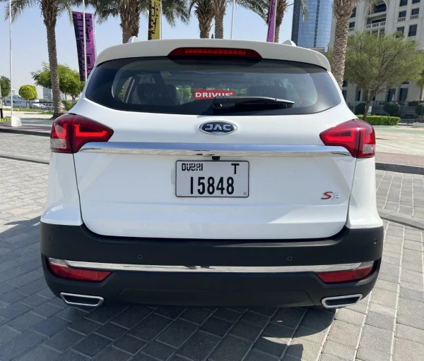  White JAC S3 Photo 